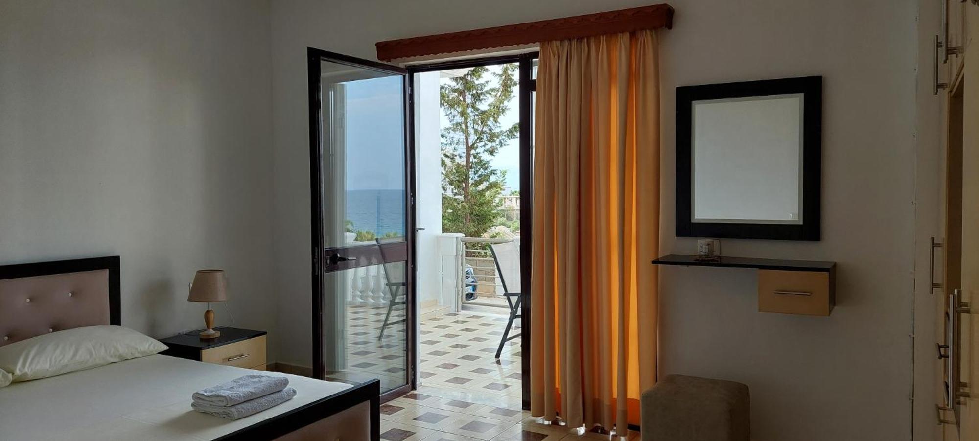 Apartment Tinka In Saranda 외부 사진