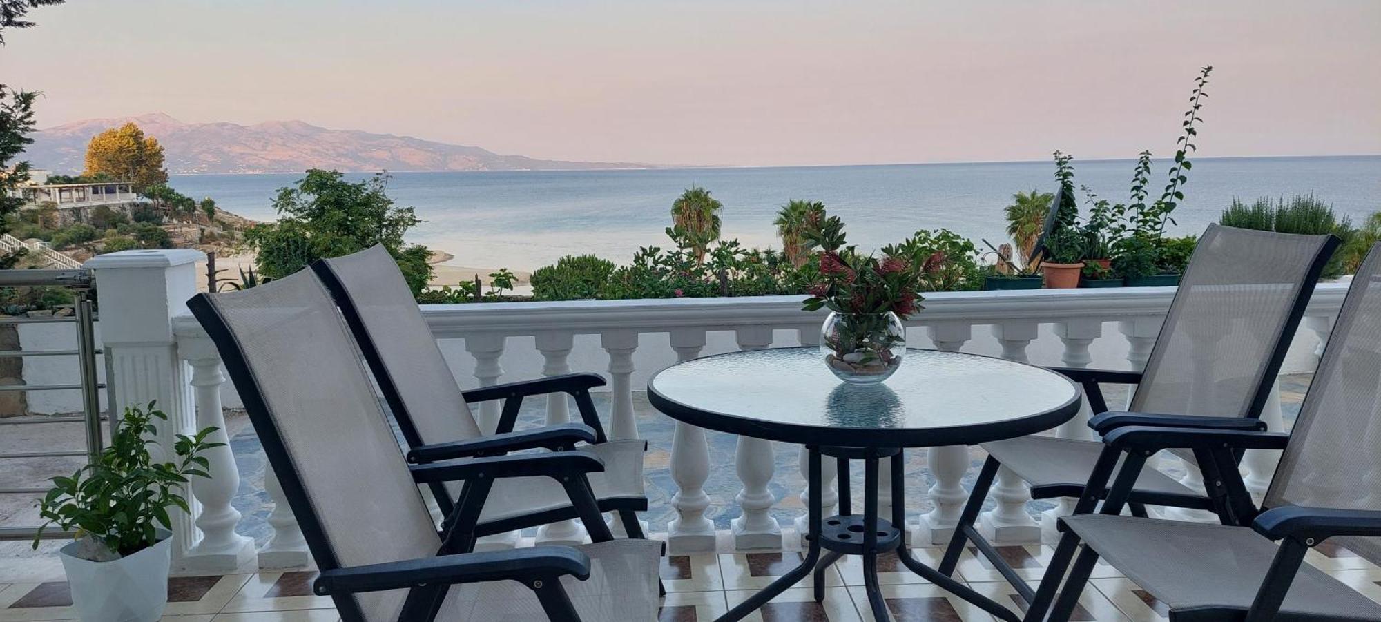 Apartment Tinka In Saranda 외부 사진